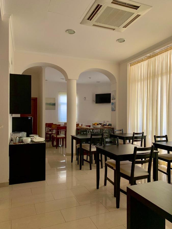 Hotel Vila Verde Castro Verde Exteriör bild