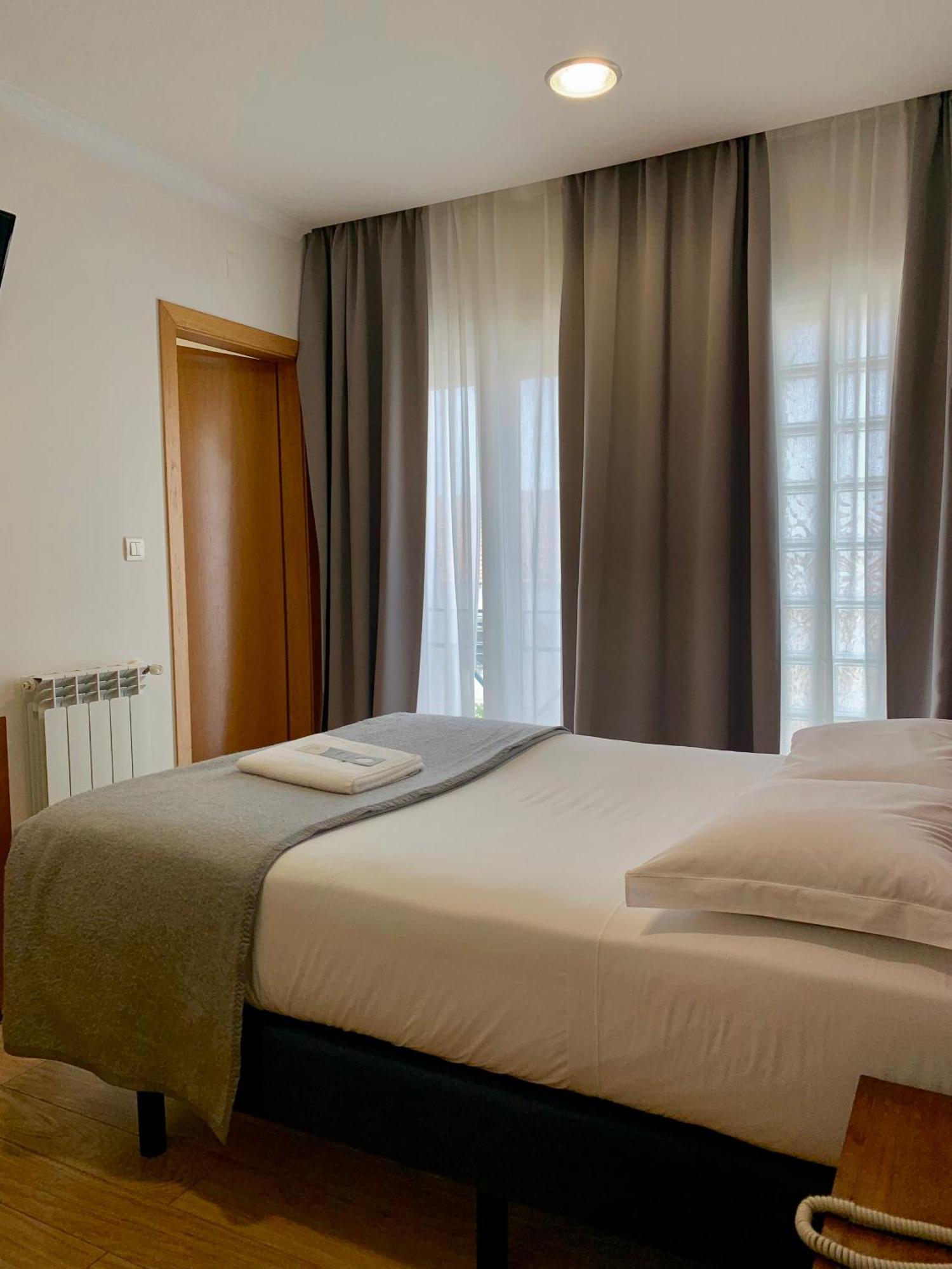 Hotel Vila Verde Castro Verde Exteriör bild